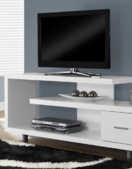 TV STAND - 60"L / WHITE