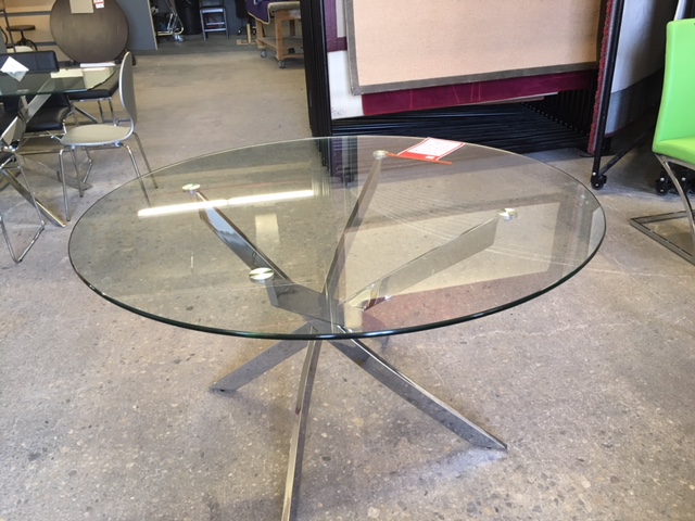 DINING TABLE  51" ROUND