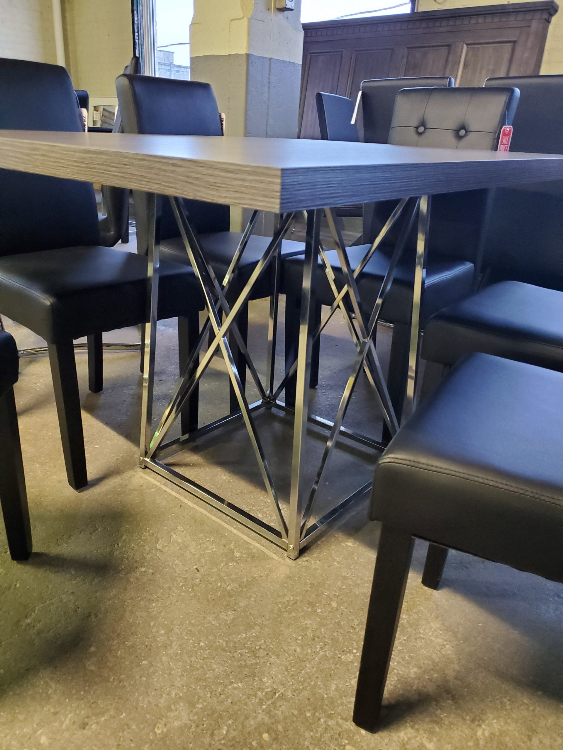 DINING TABLE GREY 36 x 48 - Image 2