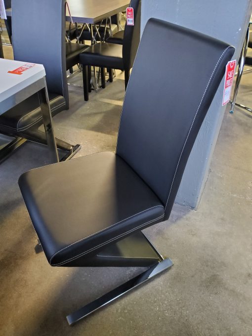 BLACK DINING CHAIR