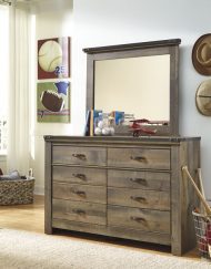 RUSTIC LOOK DRESSER / MIRROR