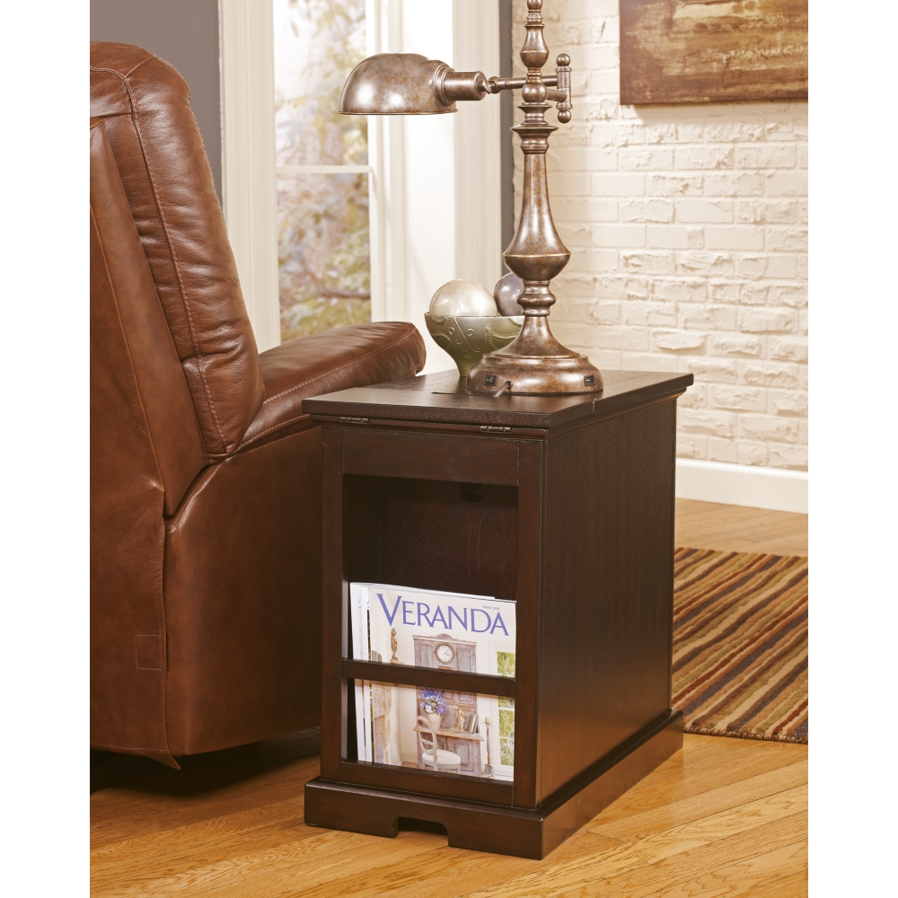 BROWN CHAIRSIDE TABLE - Image 2