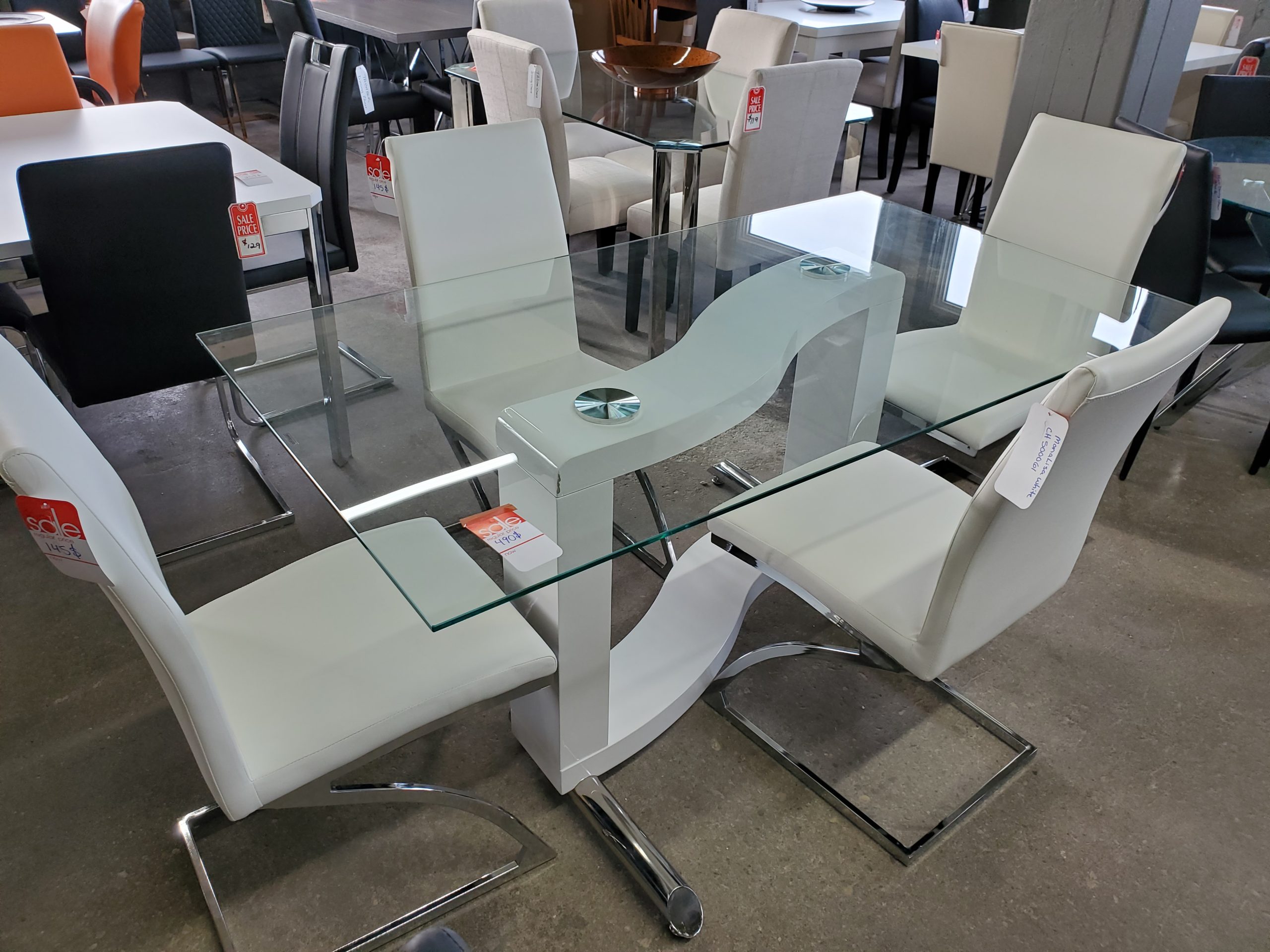 Roxy White Dining Table - Image 2