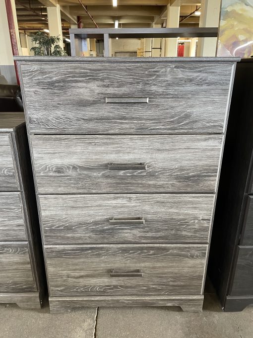 Ralinski Grey 4 Drawer Chest
