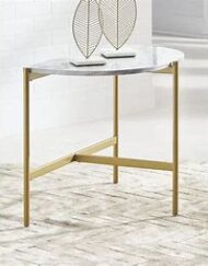 Wynora Chairside End Table
