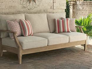 Clare View Sofa with Cushion