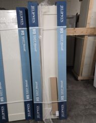 24" Interior door