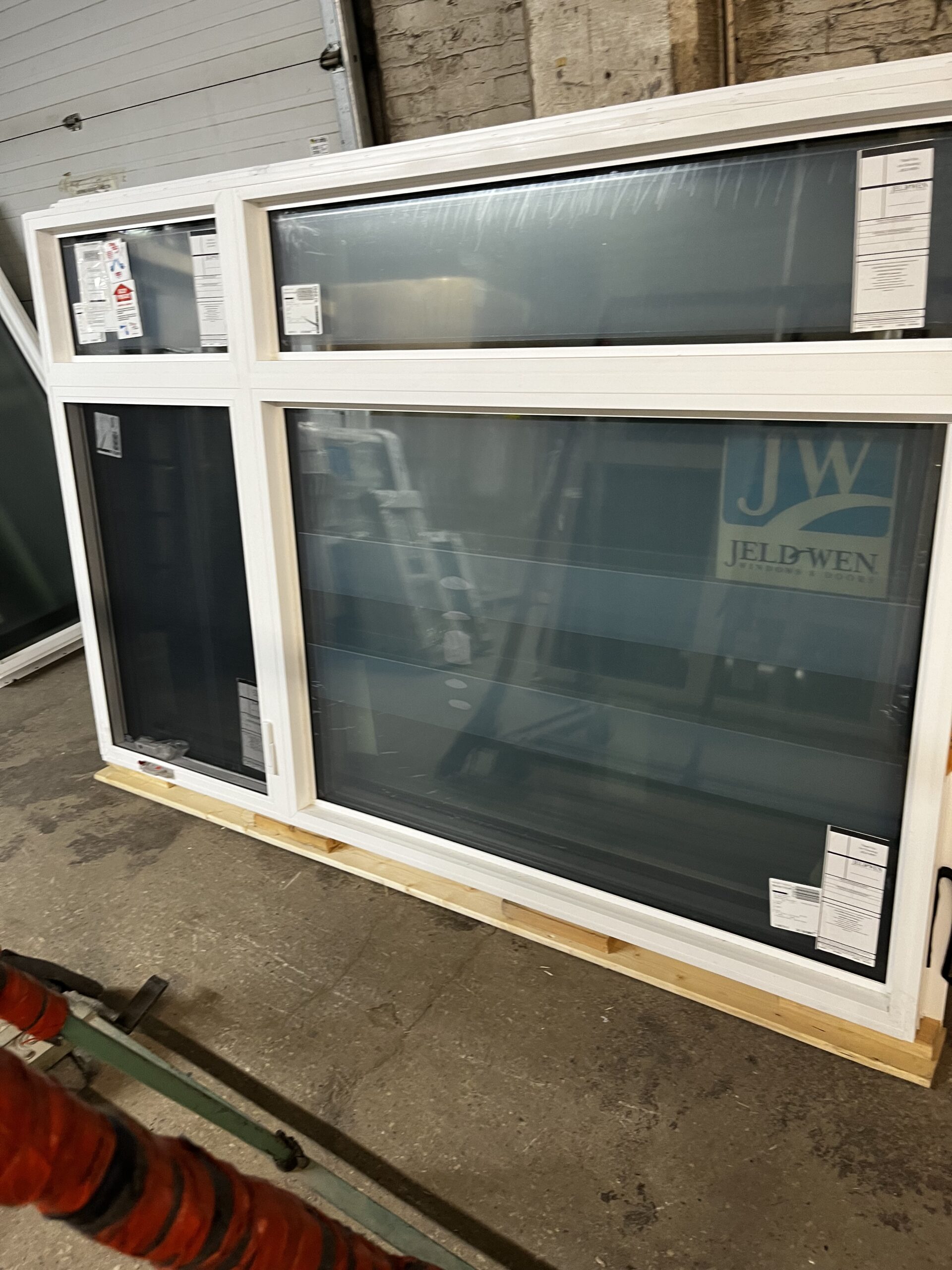 Picture/ Casement Window