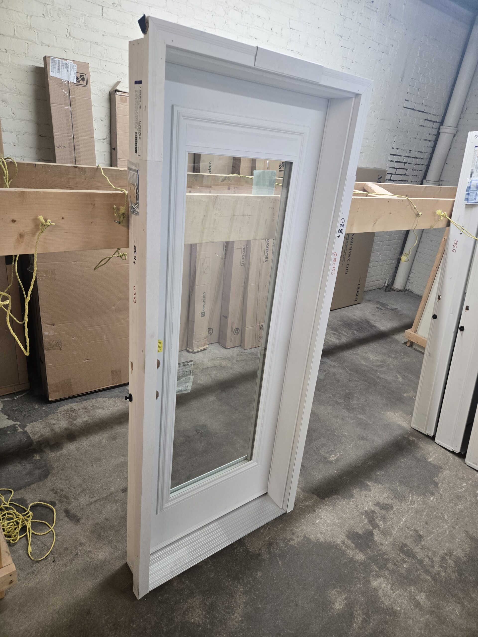 32 x 80 Full Insert w/Blinds