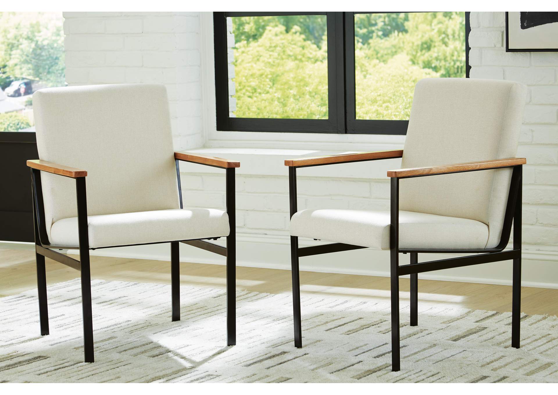 Dressonni Dining Uph Arm Chair